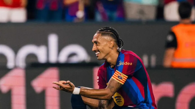 فيرمين لوبيز ورافينيا يقودان برشلونة لتحقيق انتصار أمام بلباو بالدوري الإسباني
